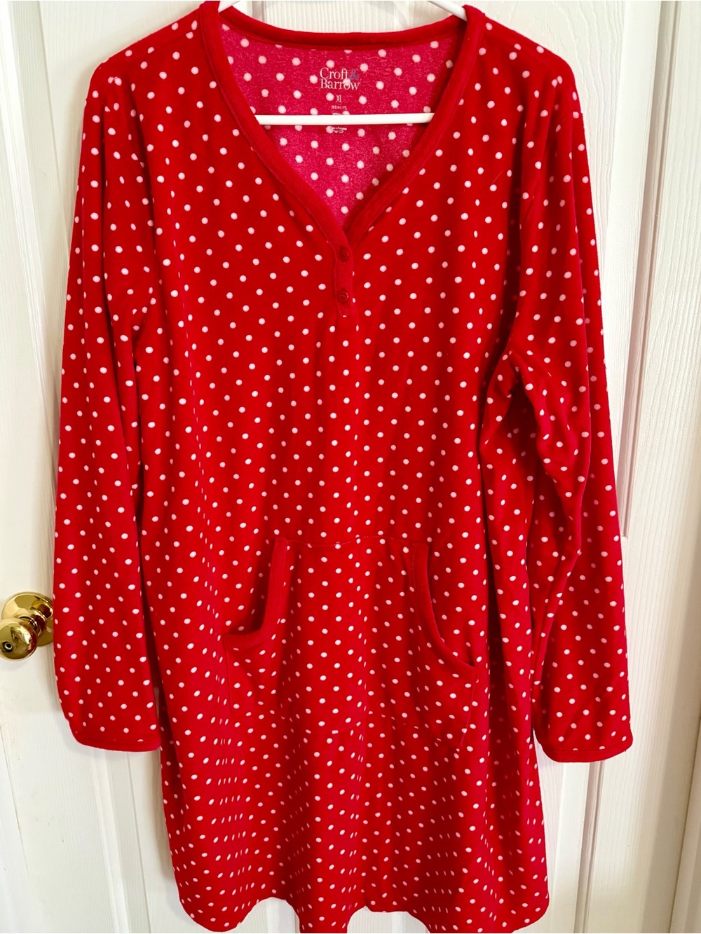 NWOT Croft & Barrow Fleece Red Polka Dot Long Sleeve Nightgown